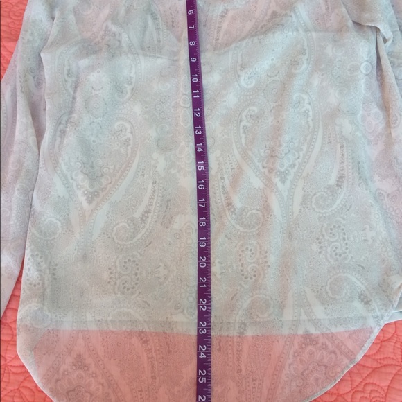 NWOT Blouse w/Tank Underneath Paisley Grey Print - Picture 5 of 7